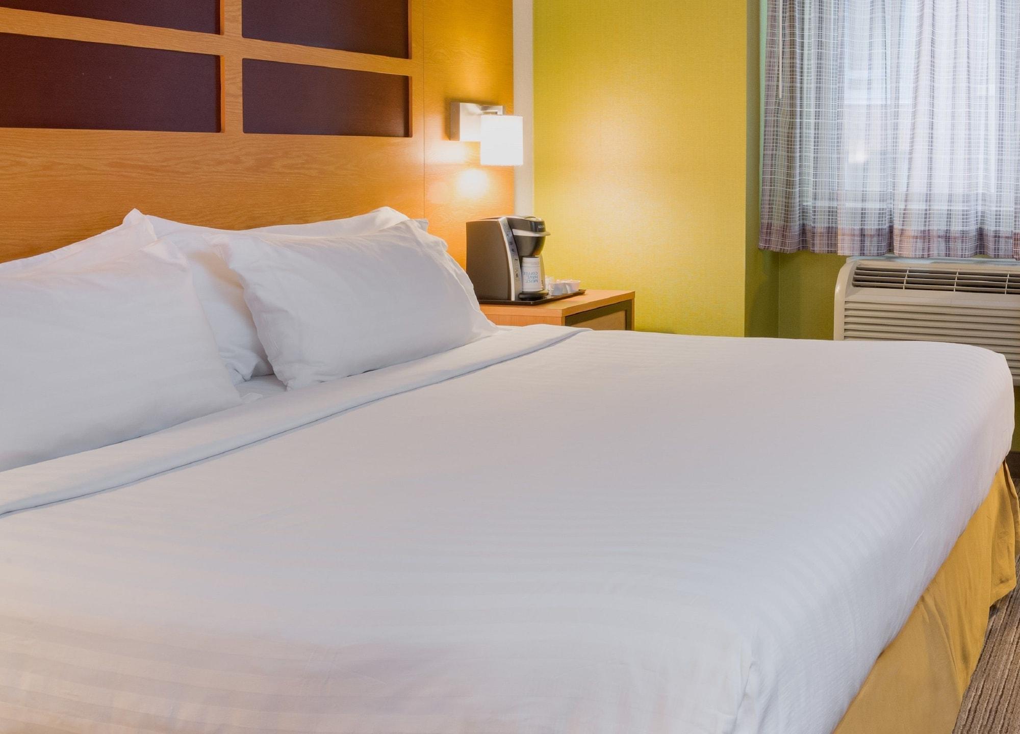 Holiday Inn Express - Times Square By Ihg New York Eksteriør billede
